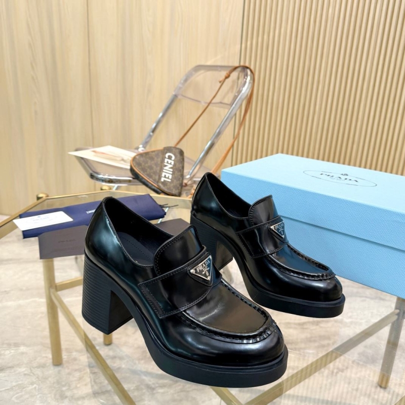 Pra*a heeled shoes